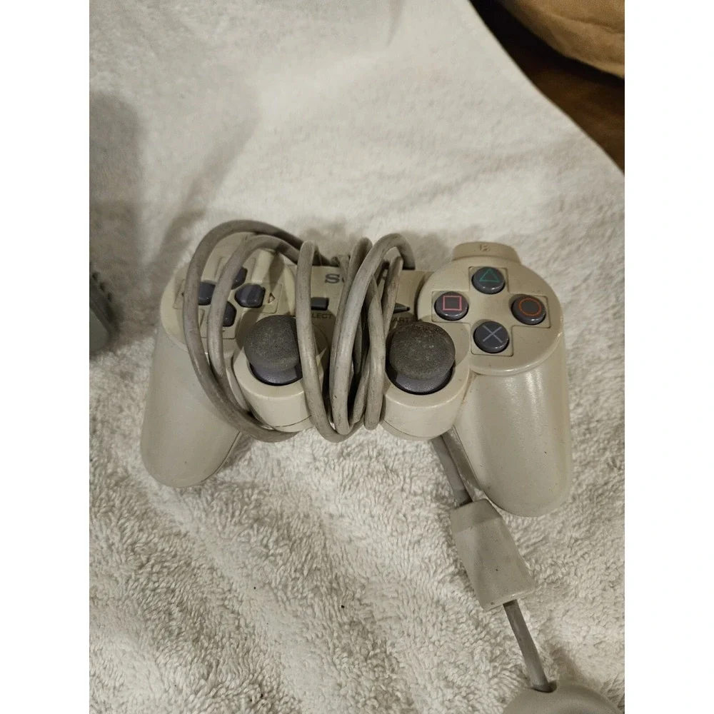 Playstation 1 Ps1 Console SCPH-5501 With OEM 2 Controllers 2 Memory Card No Cord